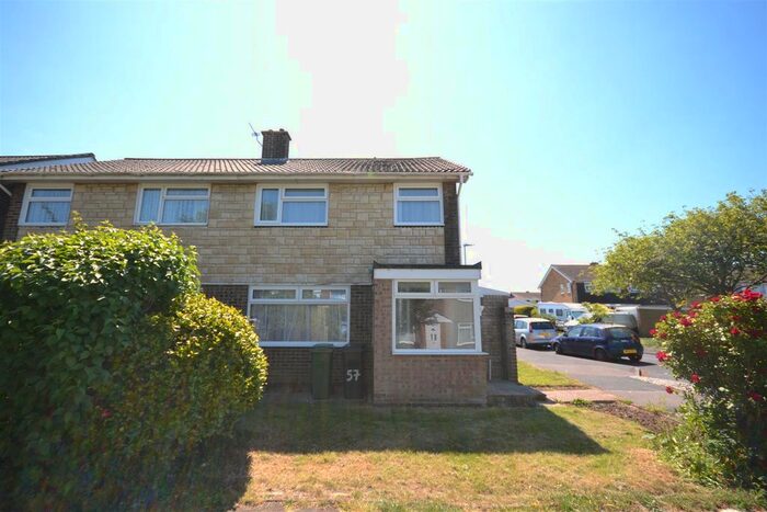 3 Bedroom Semi-Detached House To Rent In Gainsborough Crescent, Eastbourne, BN23