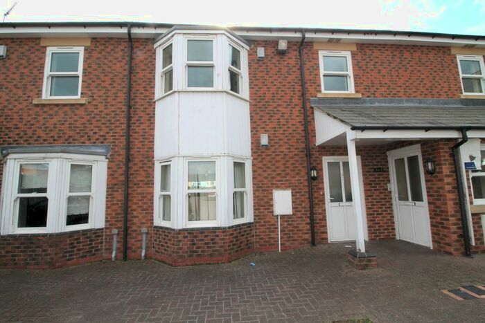 2 Bedroom Flat To Rent In Victoria Court, Framwellgate Moor, County Durham, DH1