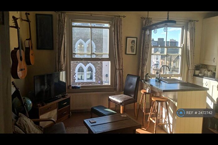 1 Bedroom Flat To Rent In Chatsworth Road, Hackney, London, E5
