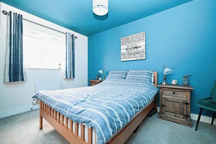 5 Bedroom Detached House For Sale In Trussell Way, Cawston, Rugby, CV22