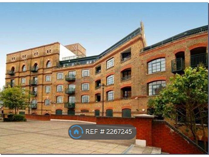 2 Bedroom Flat To Rent In Rotherhithe Street, London, SE16