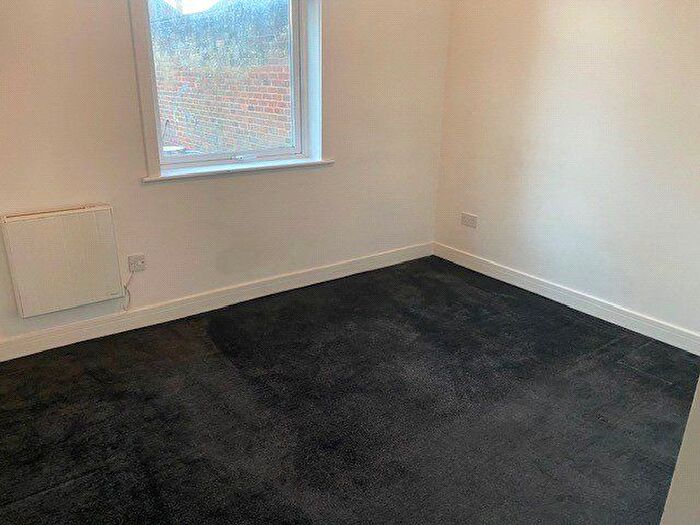 Property To Rent In Flat Prospect Street, Reading, Berkshire, RG1