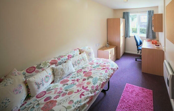 4 Bedroom Property To Rent In , Brookside, Kedleston Street, &#;Derby, DE1