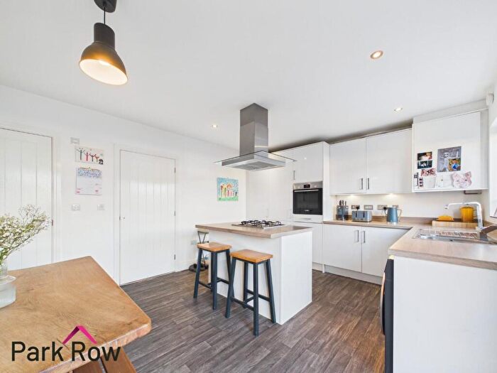 3 Bedroom Terraced House For Sale In Weyland Road, Sherburn In Elmet, Leeds, LS25