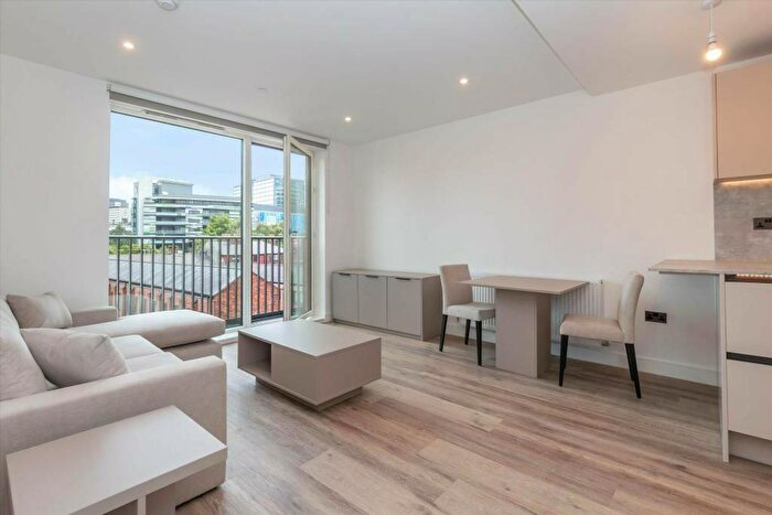 2 Bedroom Apartment To Rent In Shadwell Street, Birmingham, B4