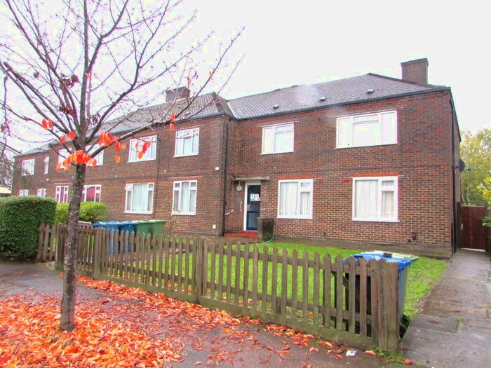 1 Bedroom Flat To Rent In Carmelite Road, Harrow, Middlesex, HA3