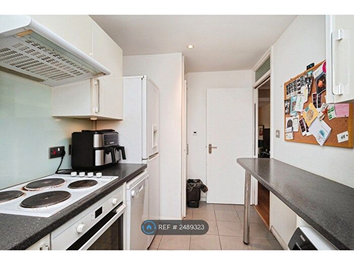 1 Bedroom Flat To Rent In Mill Court, London, E10