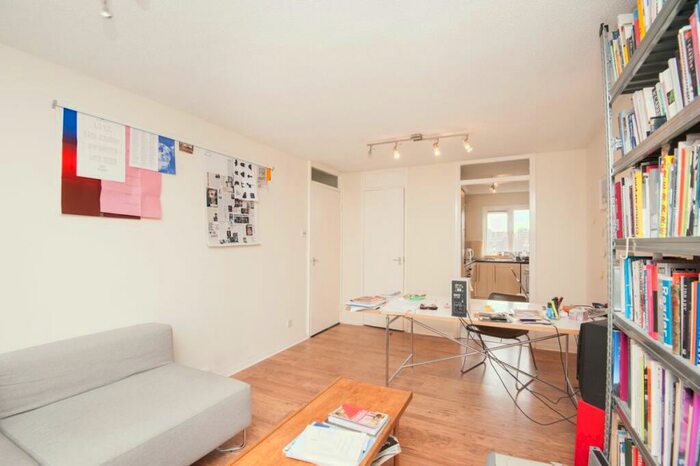 1 Bedroom Flat To Rent In Brougham Road, London Fields, E8