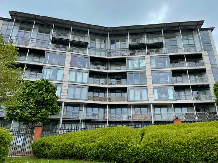 1 Bedroom Flat To Rent In Langley Walk, Birmingham, B15