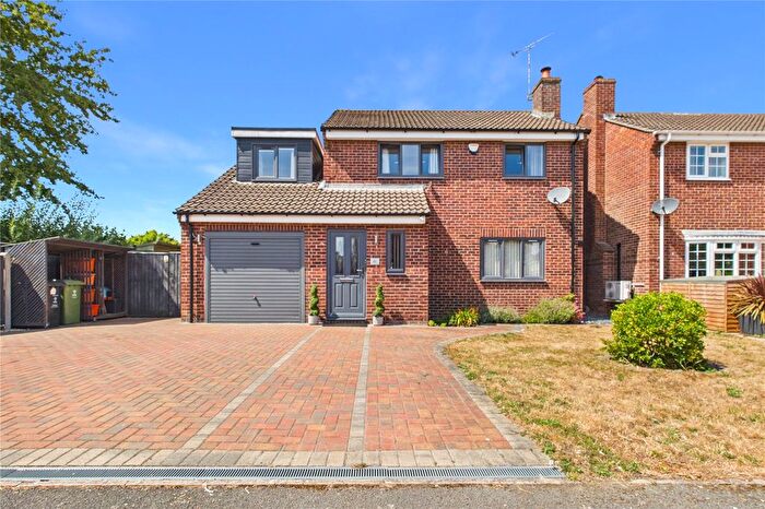 4 Bedroom Detached House For Sale In Chamberlain Road, Stratton St. Margaret, Wiltshire, SN3
