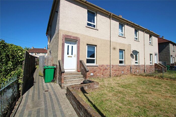 2 Bedroom Flat For Sale In Kinninmonth Street, Kirkcaldy, Fife, KY1