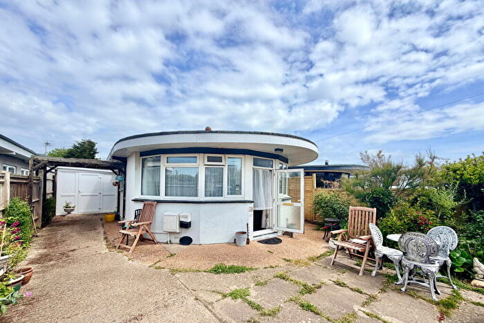 2 Bedroom Detached Bungalow For Sale In Coast Road, Pevensey Bay, Pevensey, BN24