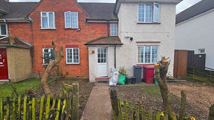 3 Bedroom Semi Detached House To Rent In Cressingham Road, Reading, RG2