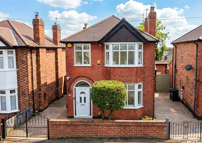 3 Bedroom Detached House For Sale In Redland Avenue, Carlton, Nottingham, NG4