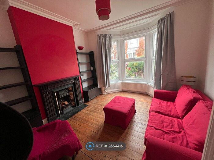 1 Bedroom Flat To Rent In Westerdale Road, London, SE10