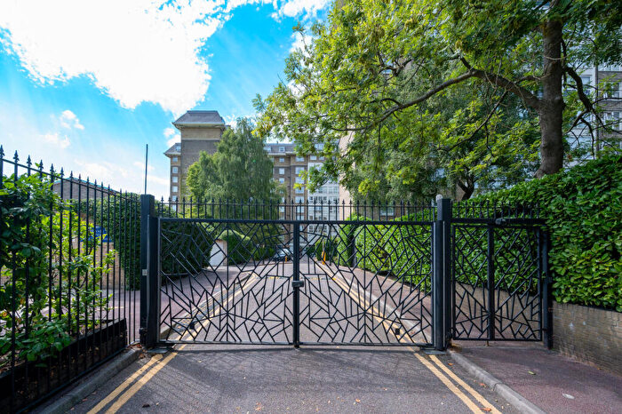 5 Bedroom Flat For Sale In St Johns Wood Park, St John's Wood, London, NW8