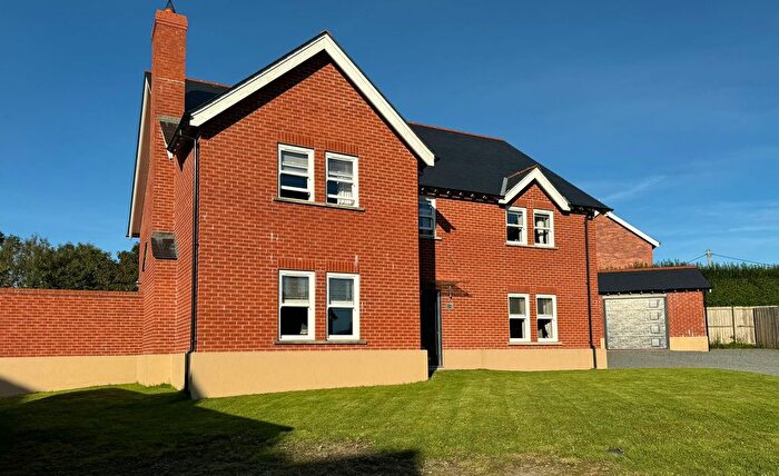4 Bedroom Detached House For Sale In Rhos Goch, Pennant, Llanon, Ceredigion, SY23