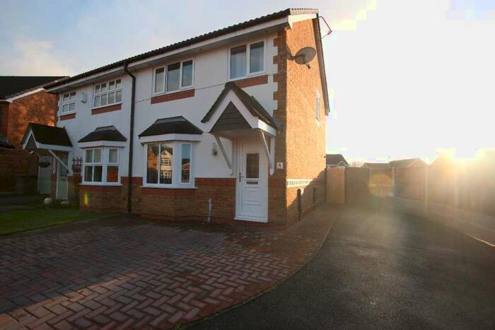 3 Bedroom Detached House To Rent In Askett Close Haydock, WA11