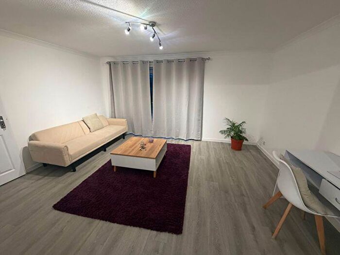 2 Bedroom Terraced House To Rent In Norfolk Road, Huntingdon, PE29