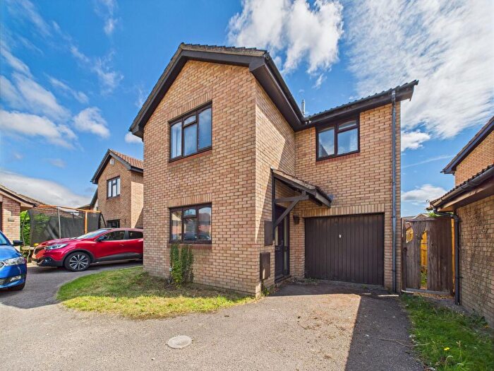 3 Bedroom Detached House For Sale In The Newlands, Mardy, NP7