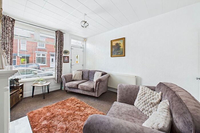 2 Bedroom Terraced House For Sale In Cartmell Road, Woodseats, S8