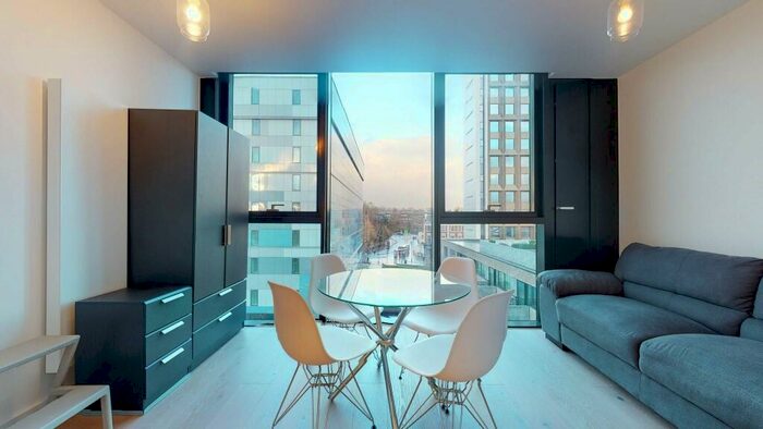 1 Bedroom Flat To Rent In Highgate Hill, N19