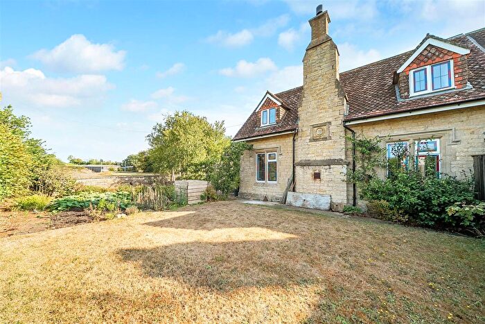 2 Bedroom Semi Detached House For Sale In Red Lane, Todber, DT10