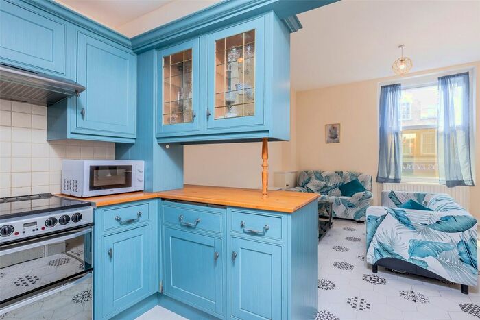 1 Bedroom Flat To Rent In Warwick Way, London, SW1V