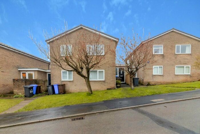 2 Bedroom Apartment To Rent In Kirk Edge Drive, Worrall, Sheffield, South Yorkshire, S35