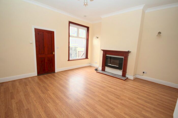 3 Bedroom End Of Terrace House To Rent In Ratcliffe St, Darwen, Lancs, ., ., BB3