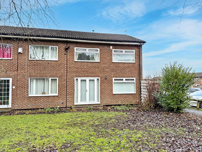 3 Bedroom End Of Terrace House For Sale In Polden Close, Peterlee, Durham, SR8