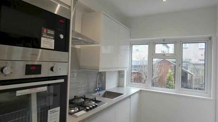 3 Bedroom Property To Rent In Blackmore Avenue, Southall, UB1