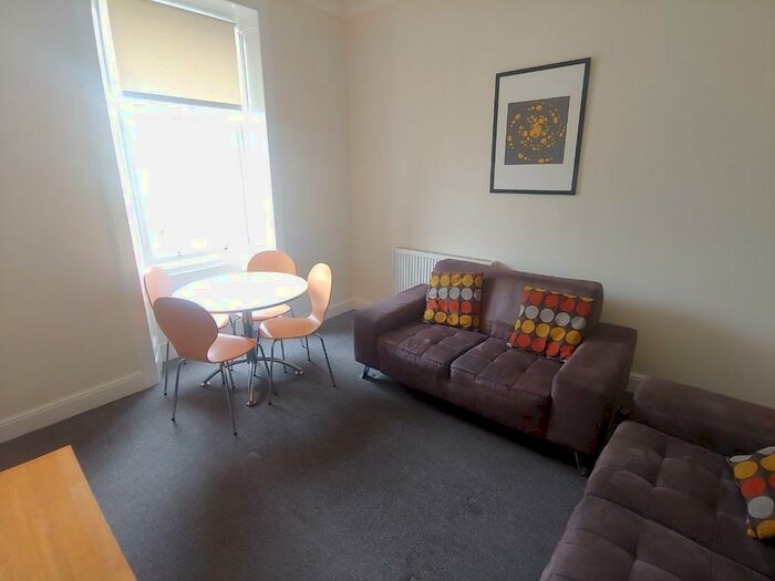 3 Bedroom Flat To Rent In Maxwell Street, Morningside, Edinburgh, EH10