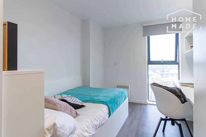 Studio To Rent In Oxford Point, BH8