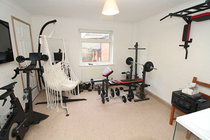 2 Bedroom Terraced House For Sale In Currier Drive, Neath Hill, Milton Keynes, MK14