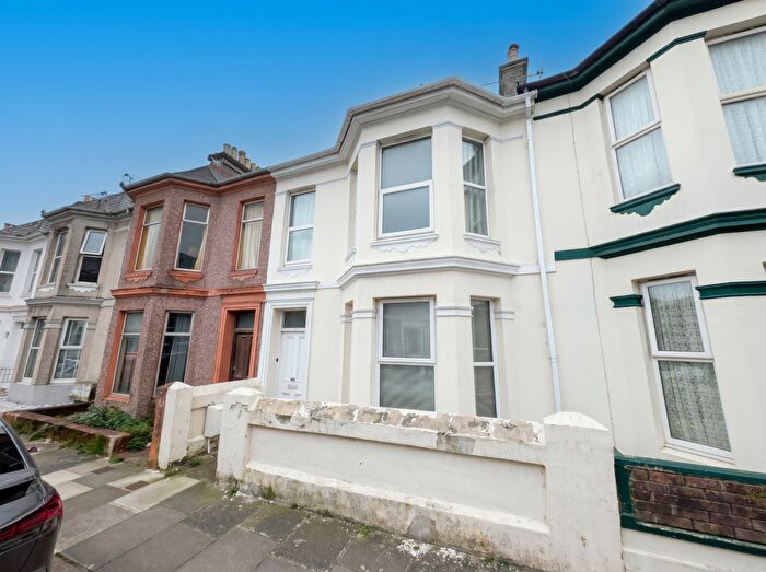 1 Bedroom Flat For Sale In Cotehele Avenue, Prince Rock, Plymouth, PL4