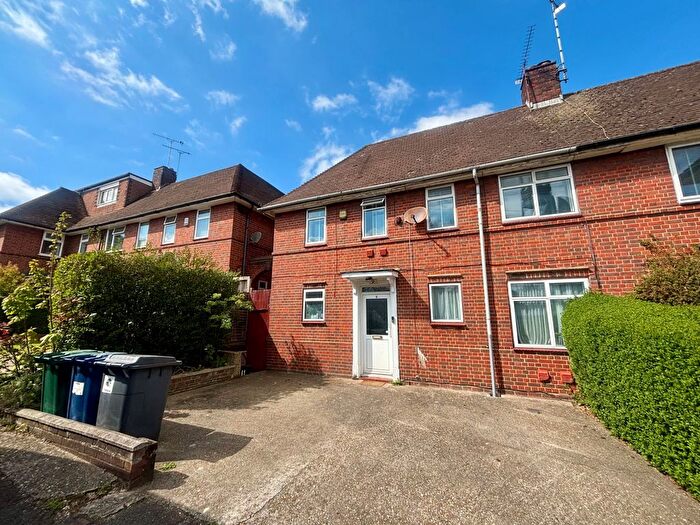 3 Bedroom Semi-Detached House To Rent In Pointalls Close, London, N3