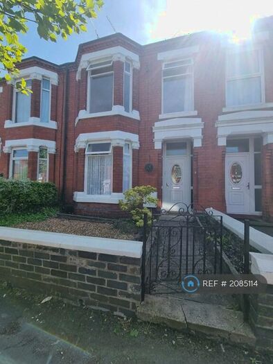 3 Bedroom Terraced House To Rent In Gainsborough Road, Crewe, CW2