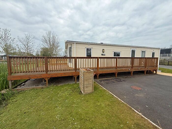2 Bedroom Lodge For Sale In Amotherby Lane, Amotherby, Malton, YO17