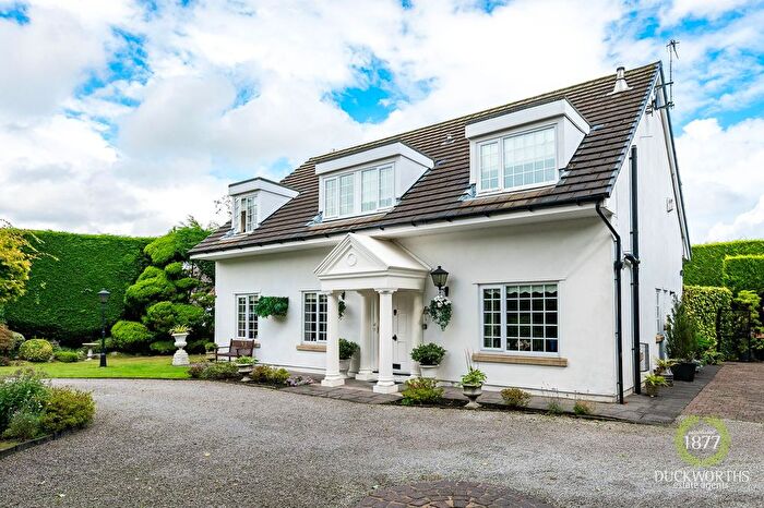 4 Bedroom Detached House For Sale In Allsprings Close, Great Harwood, BB6