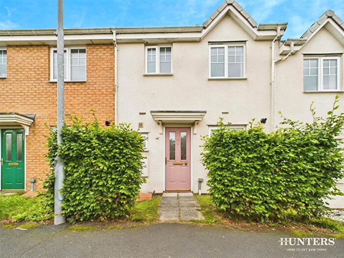 3 Bedroom Terraced House For Sale In The Green, Consett, DH8