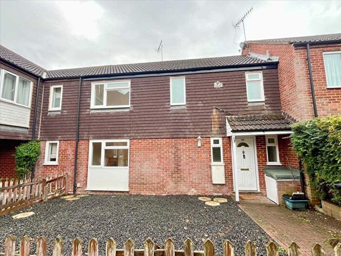 3 Bedroom Terraced House For Sale In Kemp Place, Bushey ., WD23