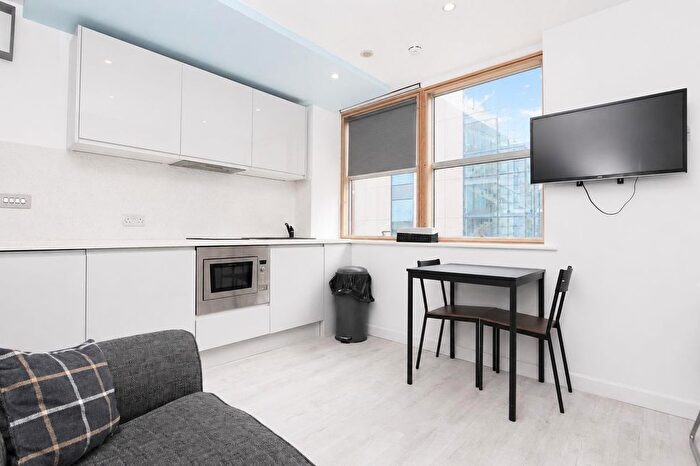 1 Bedroom Flat To Rent In West Point, Leeds, LS1