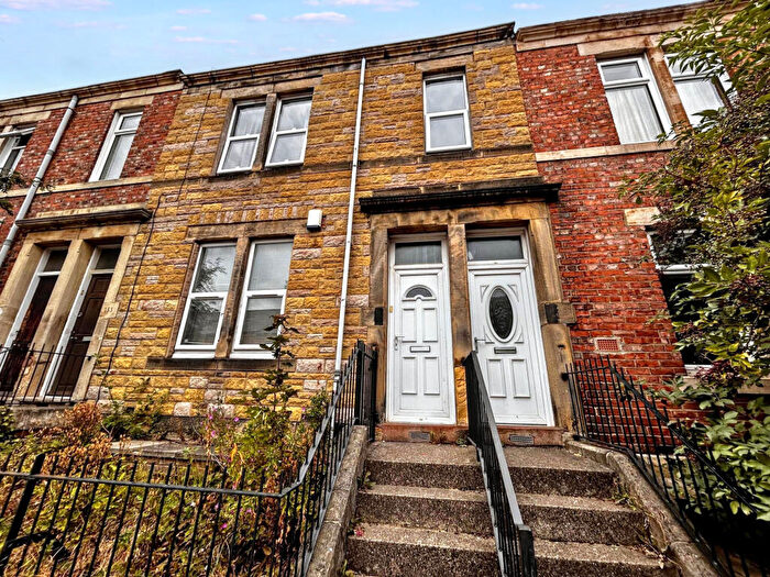 2 Bedroom Flat To Rent In Eastbourne Avenue, Bensham, Gateshead, Tyne And Wear, NE8