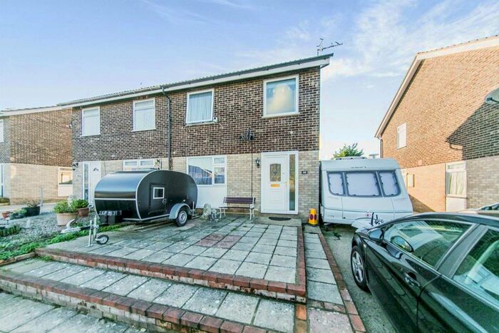 3 Bedroom Semi-Detached House For Sale In Simons Cross, Wickham Market, Woodbridge, IP13
