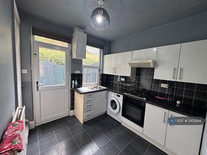 2 Bedroom Terraced House To Rent In Clyde Street, Barnsley, S71