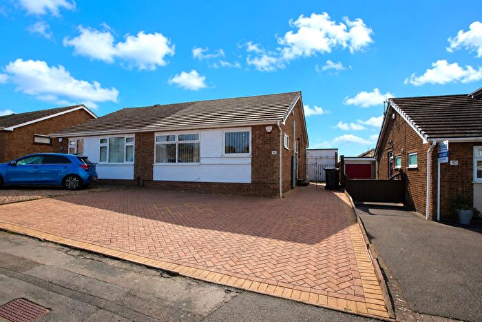 2 Bedroom Semi-Detached Bungalow For Sale In Twycross Road, Burbage, Hinckley, LE10
