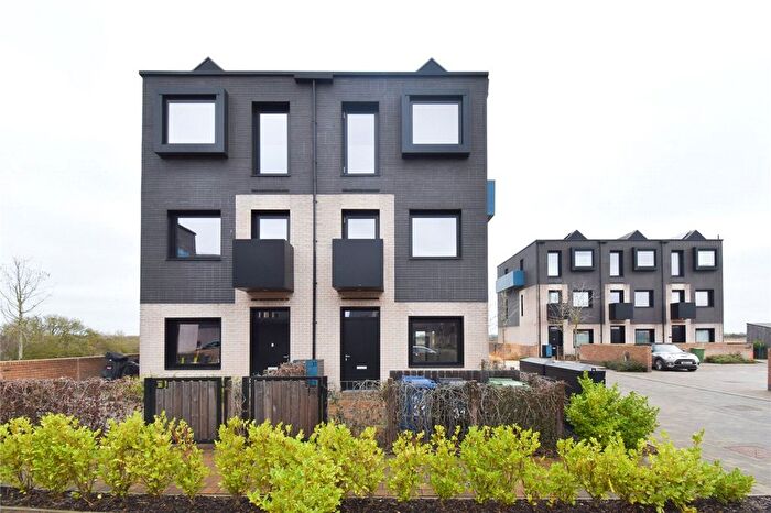 3 Bedroom Semi Detached House To Rent In Lockhart Way, Northstowe, Cambridge, Cambridgeshire, CB24