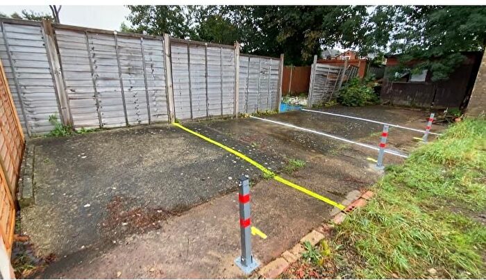 Garage / Parking To Rent In Kent Road, Southampton, SO17