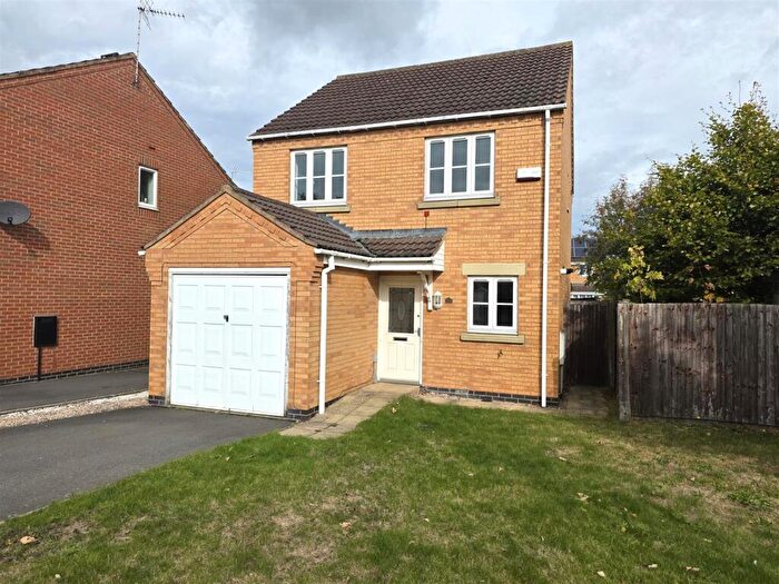 3 Bedroom Detached House To Rent In Kelsey Avenue, New Ollerton, Newark, NG22